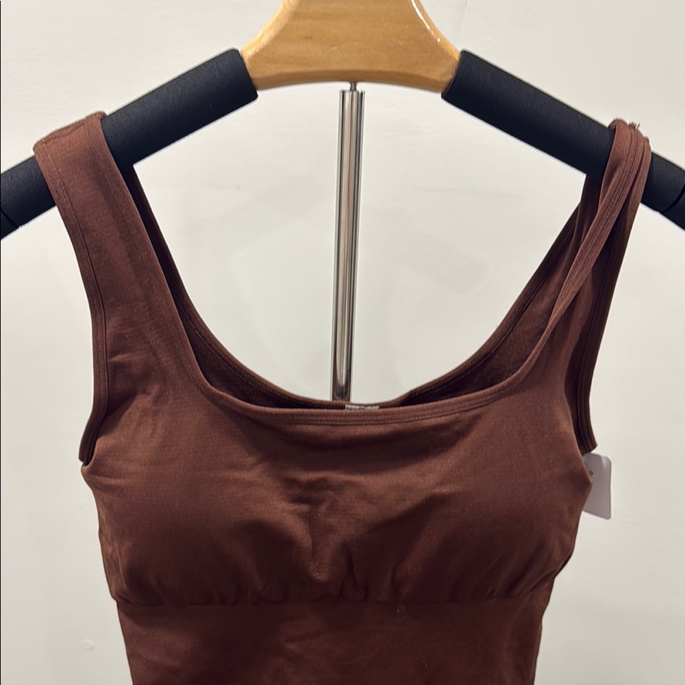 Women's Brown Sleeveless Dress - Picture 3 of 9